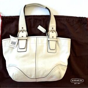 Coach Leather Shoulder Bag